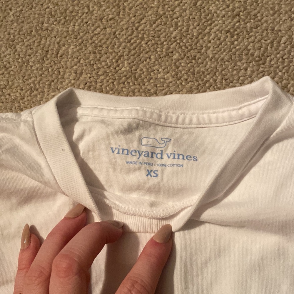 vineyard vines shark week long sleeve t-shirt - Picture 4 of 4